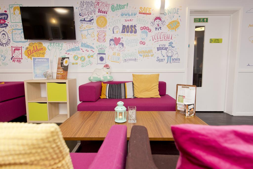 Yha Dock * Liverpool